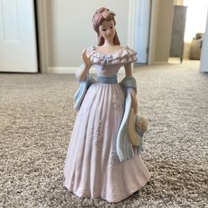 EUC Home Interiors Sarah Jane Figurine
